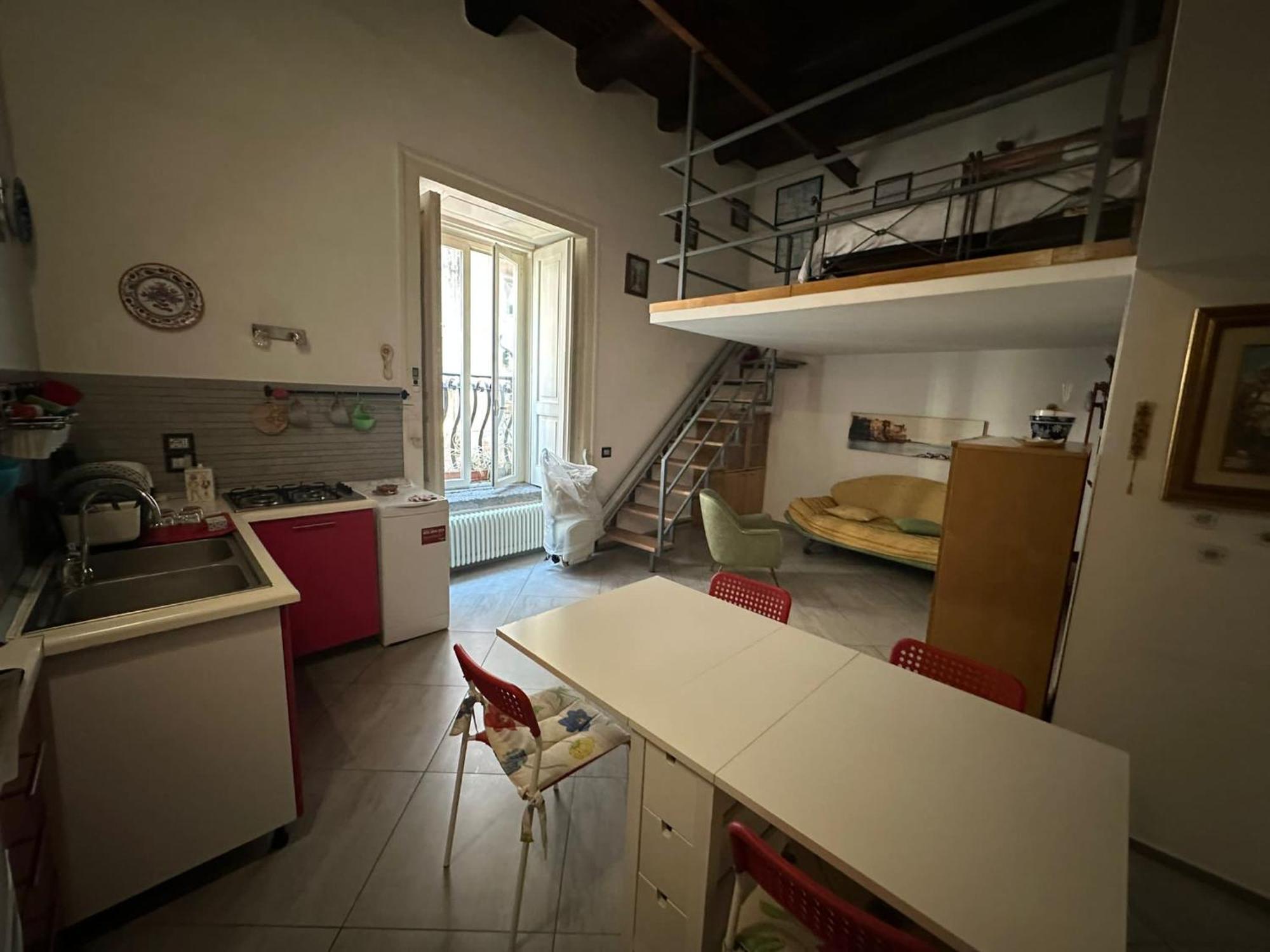 Casa Vacanza Trinita 那不勒斯 外观 照片